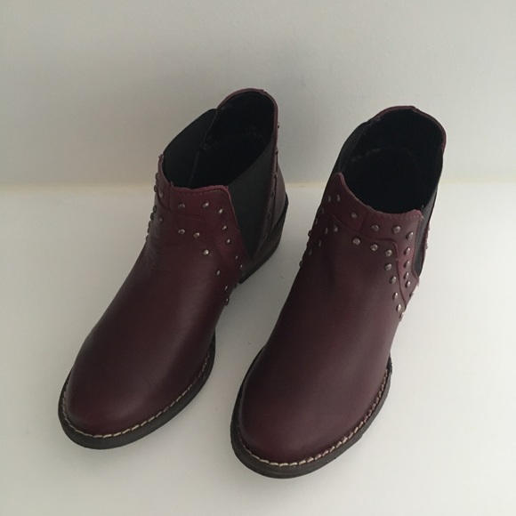 Genuine Leather Boot Bootie with Studs Red Wine - Picture 6 of 6